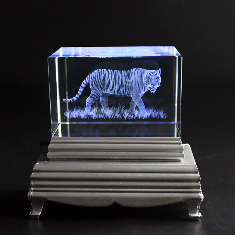 K9 Crystal Tiger Model Statue  - Paper Weight Crystal incelemesi ve fiyatı